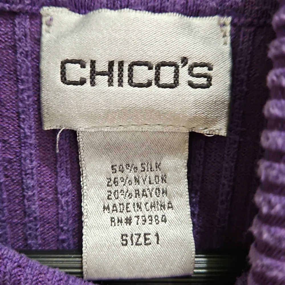 Chicos Purple Silk Blend Sleeveless Ribbed Knit Womens Turtleneck Sz 1 (M)